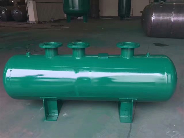 1679991473376569.jpeg 尖扎尖扎尖扎蒸汽分气缸1.jpeg